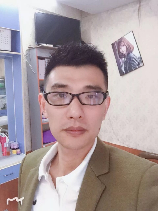 你的笨蛋的第一张照片--龙海相亲网