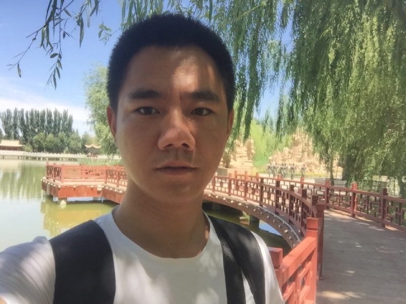 一见倾心的第一张照片--龙海相亲网