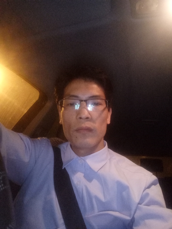 爱也要以诚相待的第三张照片--龙海相亲网
