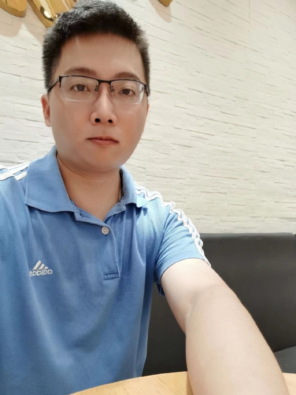 月亮河的第一张照片--龙海相亲网
