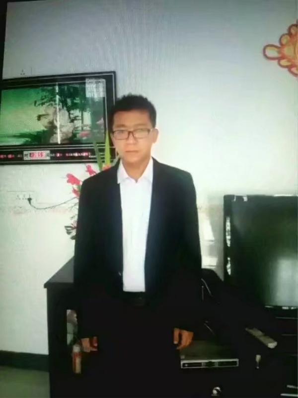 依然疼痛的第一张照片--龙海相亲网