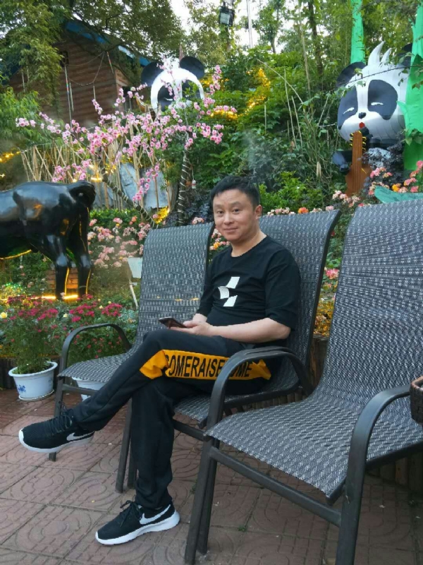想家的第一张照片--龙海相亲网