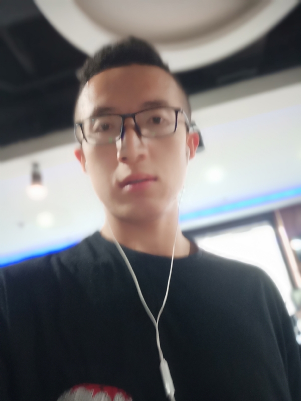近在咫尺的第一张照片--龙海相亲网
