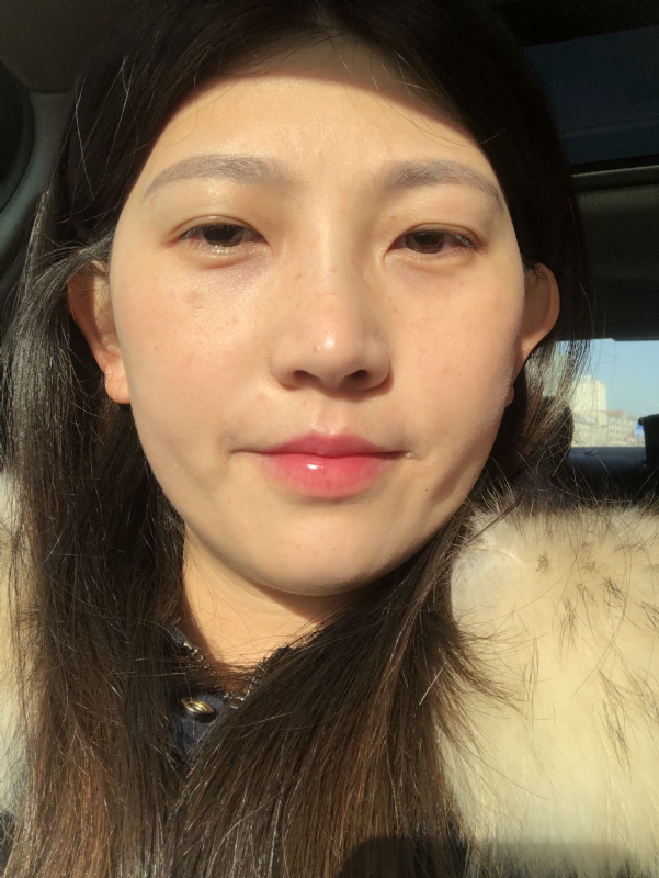 轻闭双眼的第一张照片--龙海相亲网