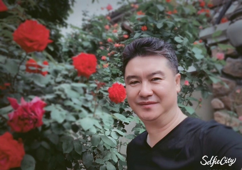 姓李名光耀的第一张照片--龙海相亲网