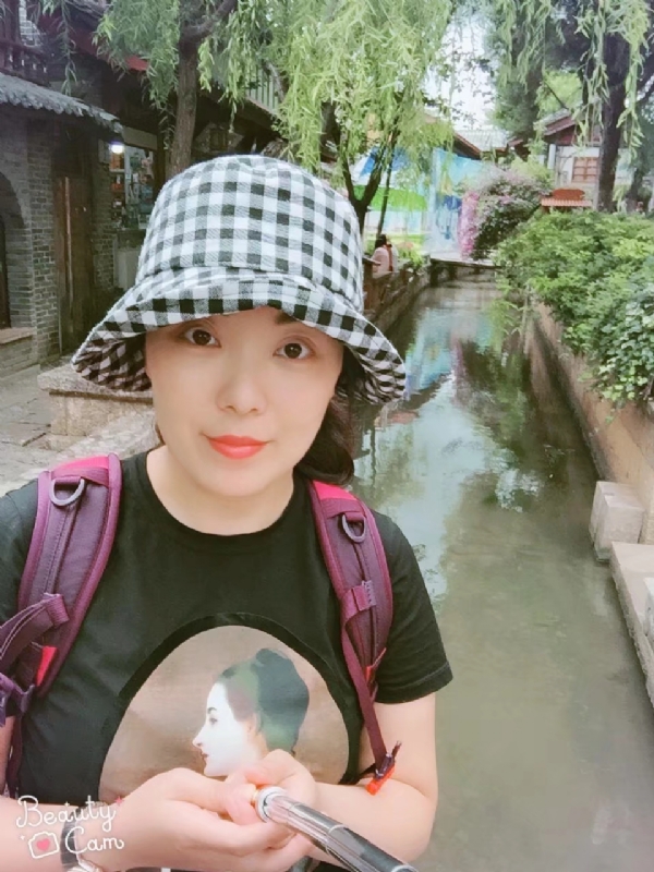 乐妞的第三张照片--龙海相亲网