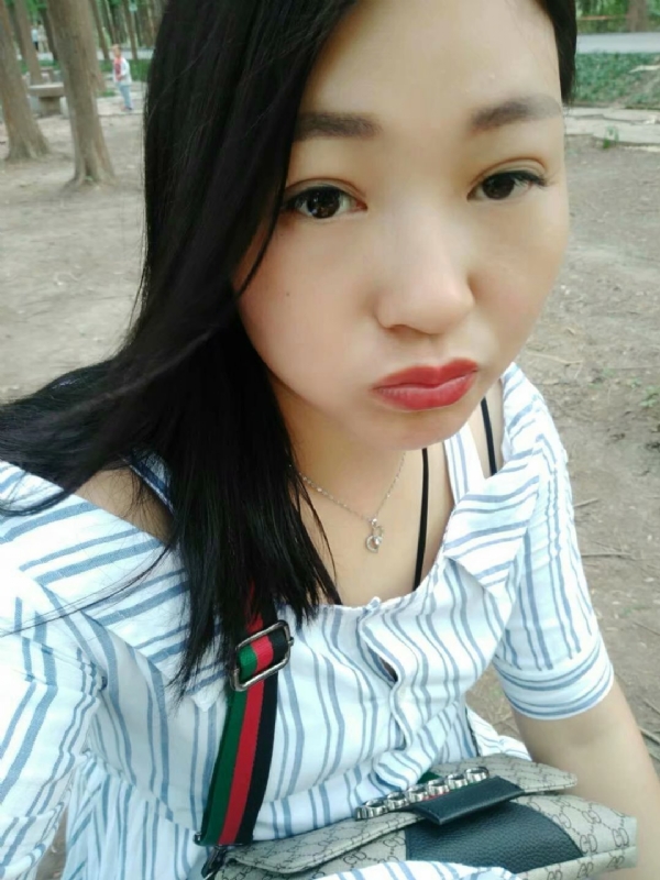 小燕子的第一张照片--龙海相亲网