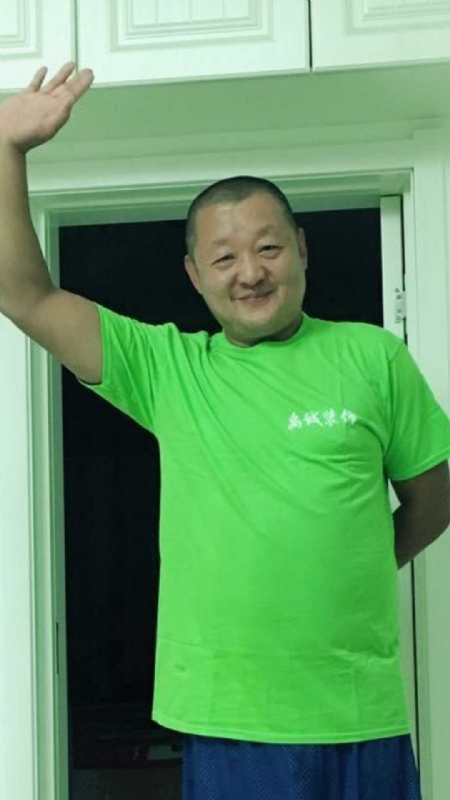 孤独的第一张照片--龙海相亲网
