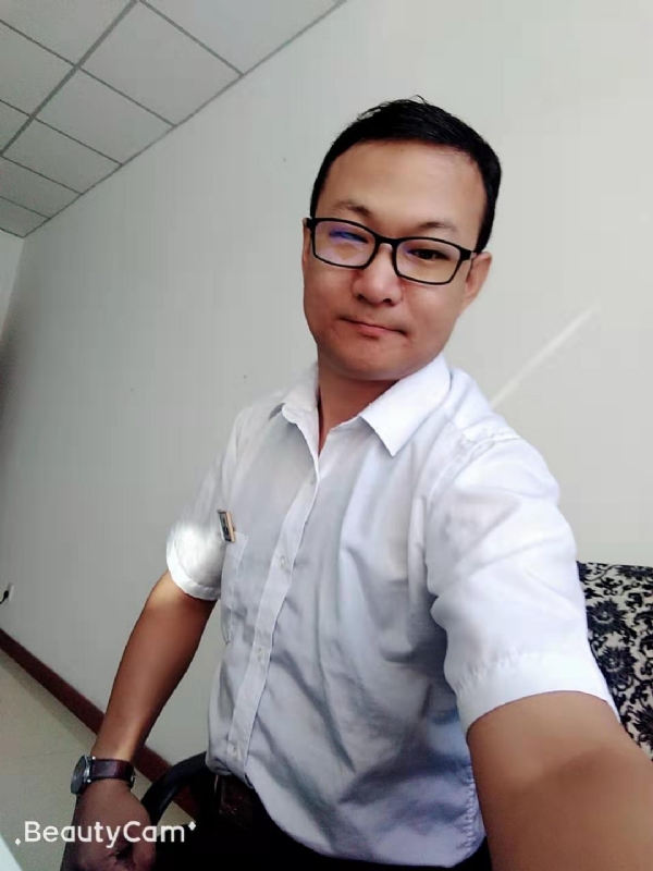 小飞的第一张照片--龙海相亲网