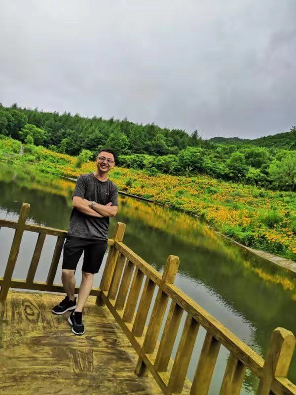 正能量的第二张照片--龙海相亲网