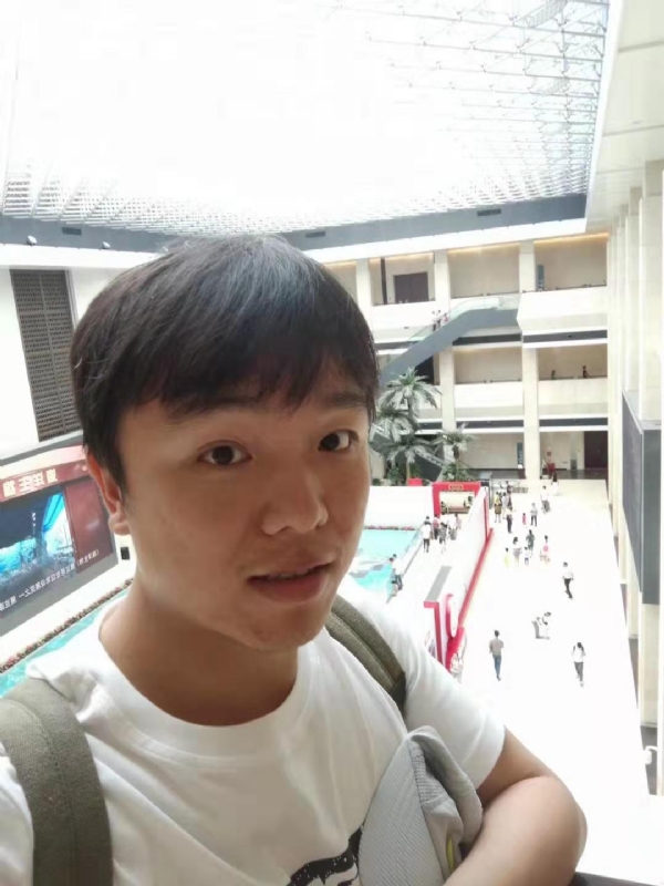 五月的第一张照片--龙海相亲网