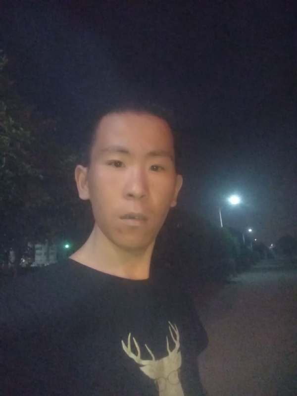 俞凯斌的第一张照片--龙海相亲网