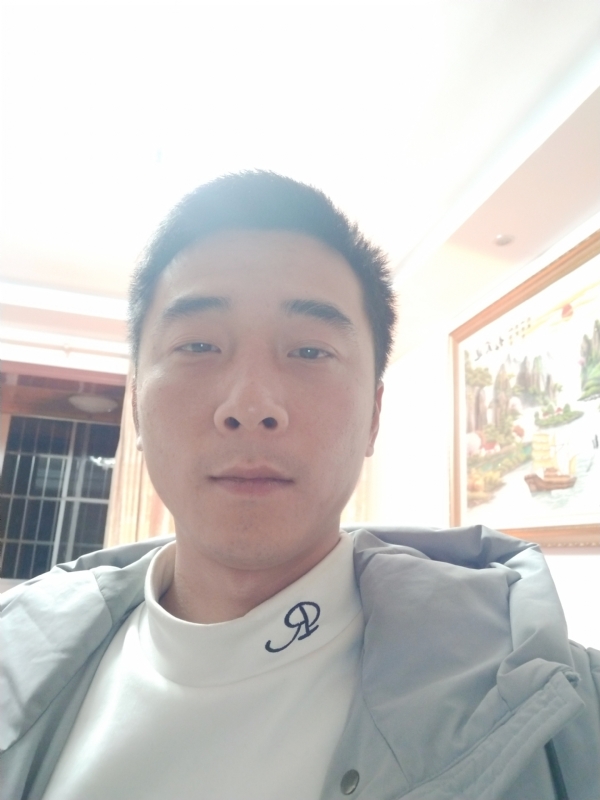 走进来的第二张照片--龙海相亲网