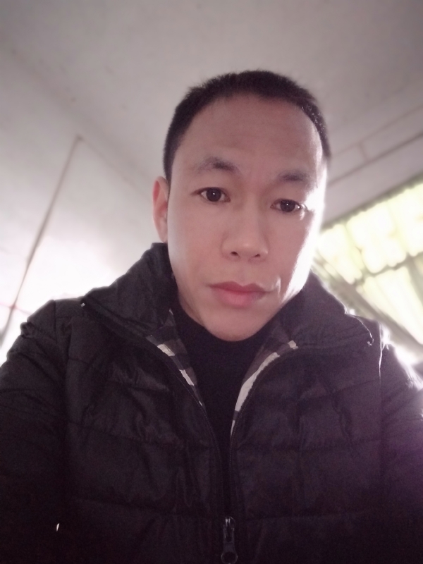 相信真爱的第一张照片--龙海相亲网