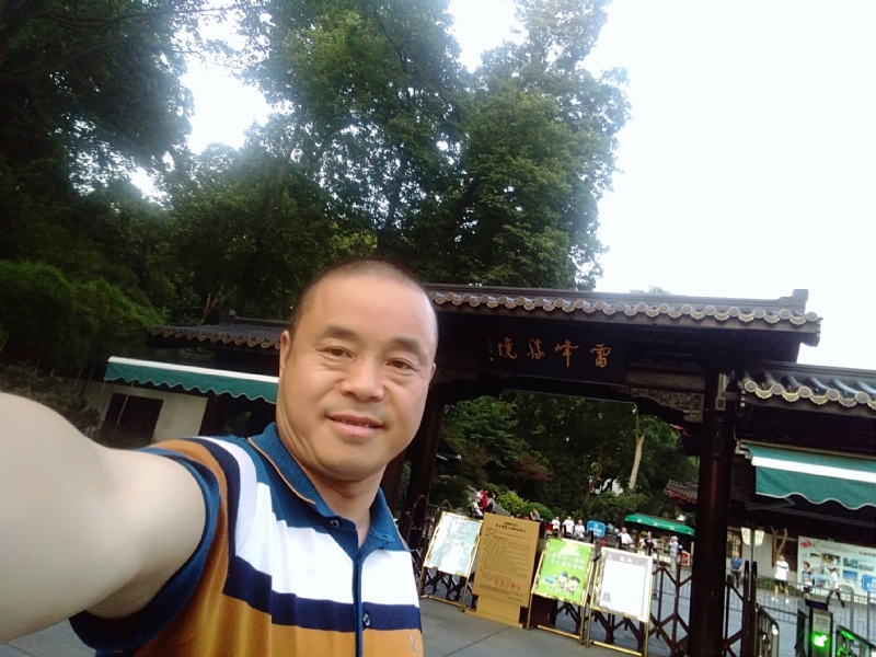 夏雨晨紫的第一张照片--龙海相亲网