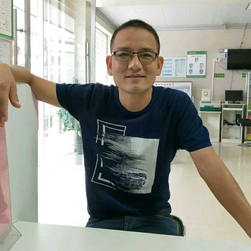 人生就像高尔夫的第一张照片--龙海相亲网