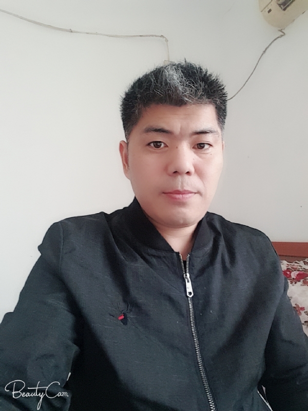 要真心寻找有缘人的第一张照片--龙海相亲网