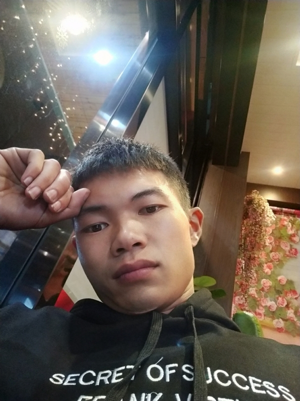 好想你的第二张照片--龙海相亲网