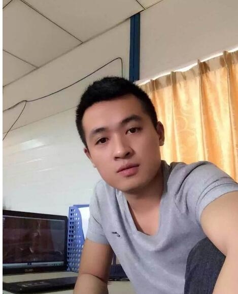 佛山喜欢你的第一张照片--龙海相亲网