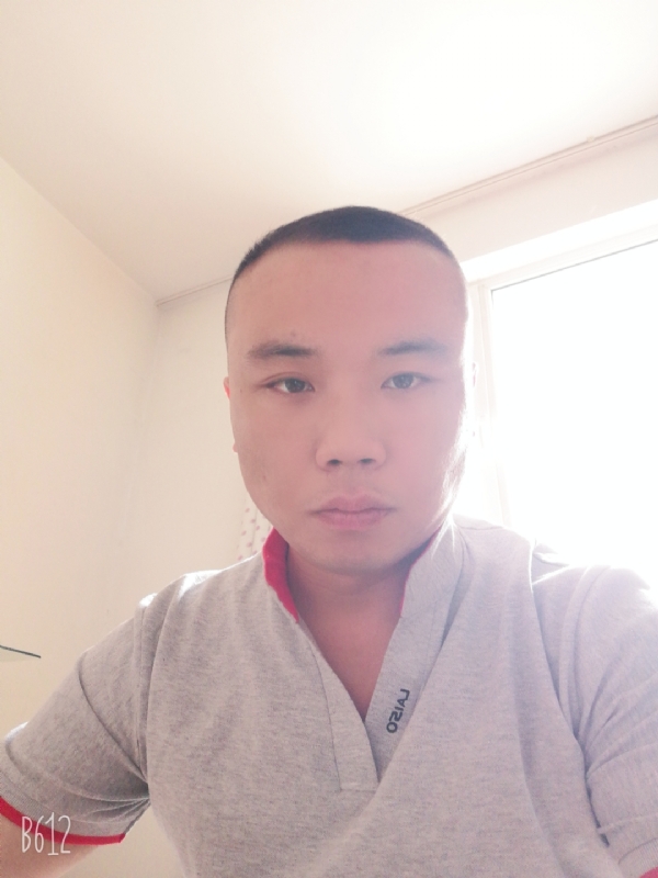 那夜的风的第一张照片--龙海相亲网