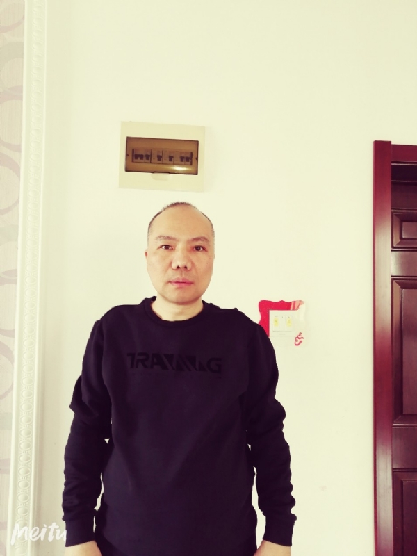 酒香四溢的第一张照片--龙海相亲网