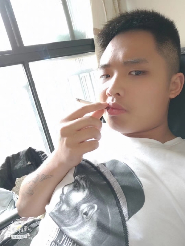 比比曾_的第三张照片--龙海相亲网