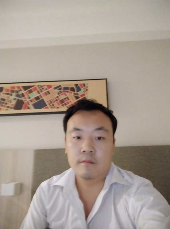 落叶寂寞的第一张照片--龙海相亲网