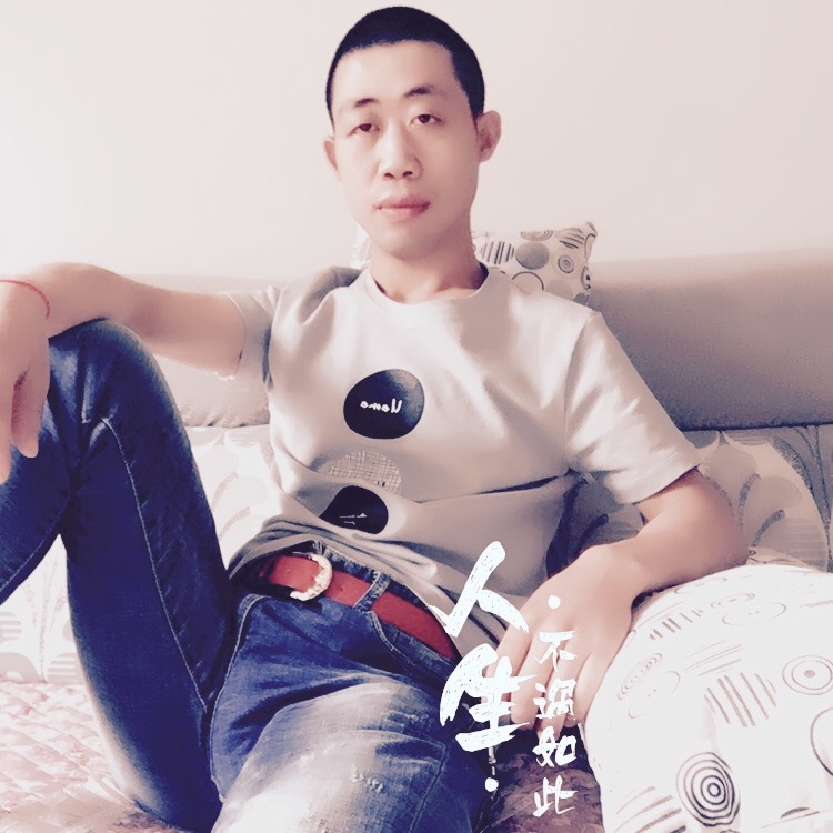 简单的爱的第一张照片--龙海相亲网
