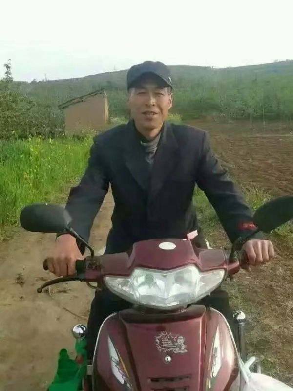 牵手随缘的第一张照片--龙海相亲网