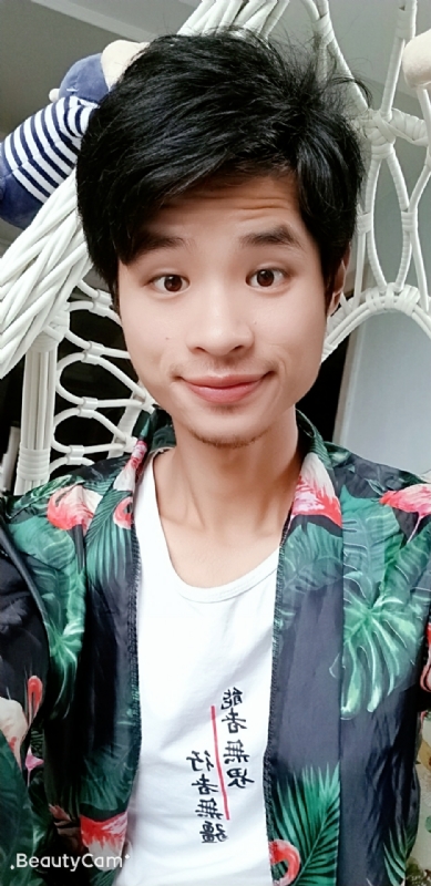 靠谱在联系的第一张照片--龙海相亲网