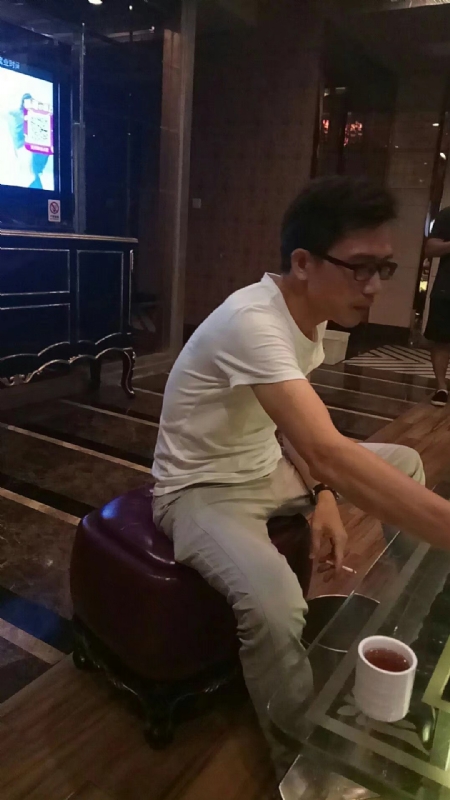 期待缘分的第一张照片--龙海相亲网