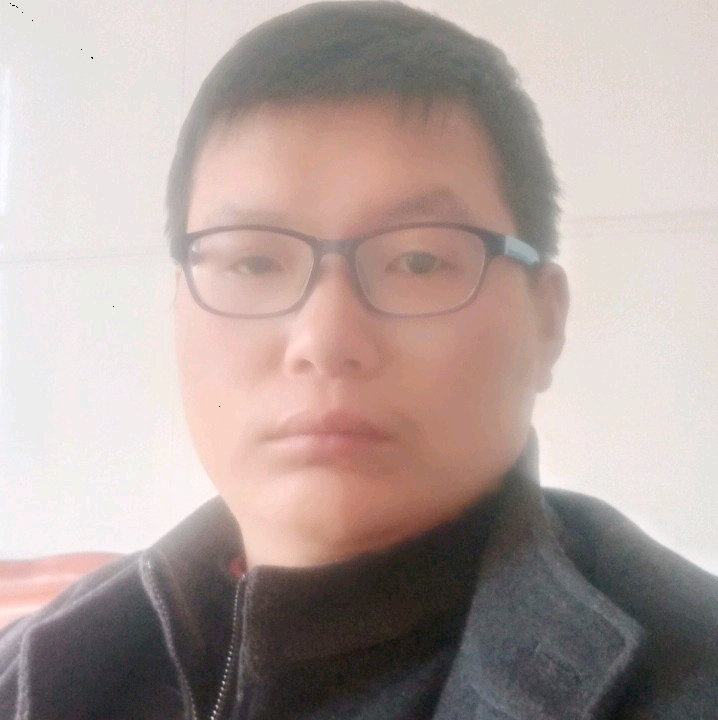 小男人的第一张照片--龙海相亲网