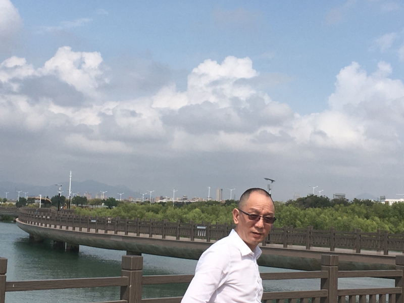 朗行天下的第一张照片--龙海相亲网