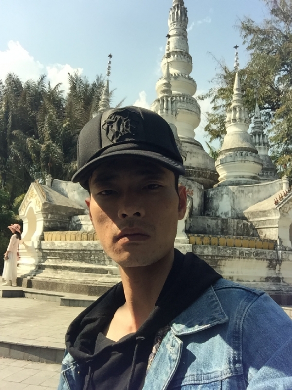 非诚勿扰的第一张照片--龙海相亲网