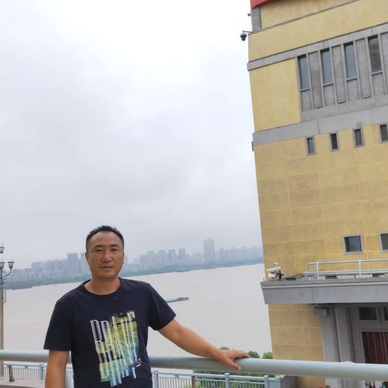 明天的第一张照片--龙海相亲网