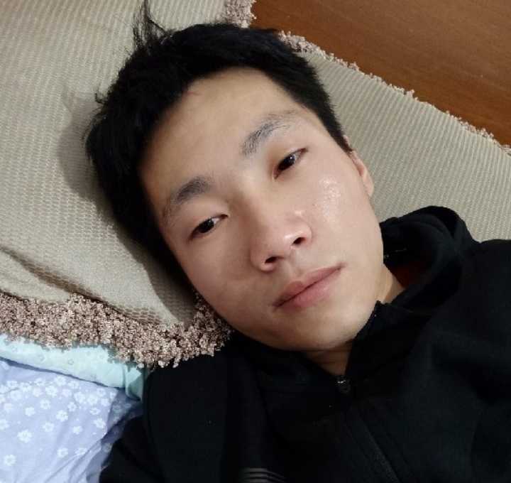 老鼠爱上猫的第一张照片--龙海相亲网