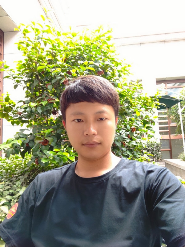 谈情说爱的第一张照片--龙海相亲网