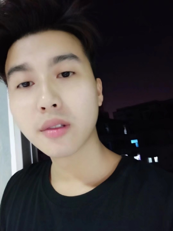 皮特王的第二张照片--龙海相亲网