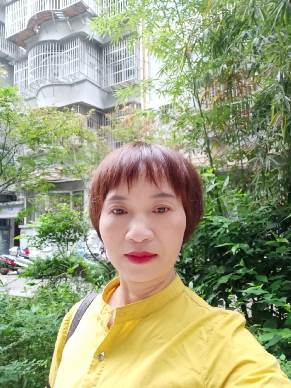 小瓶子的第二张照片--龙海相亲网