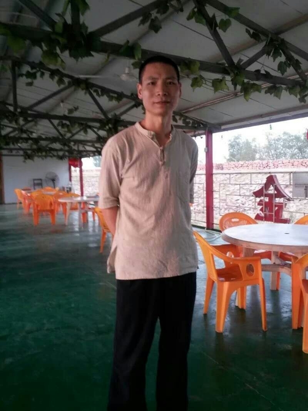 周哥的第三张照片--龙海相亲网
