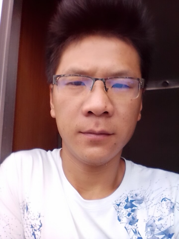 听雨的第一张照片--龙海相亲网