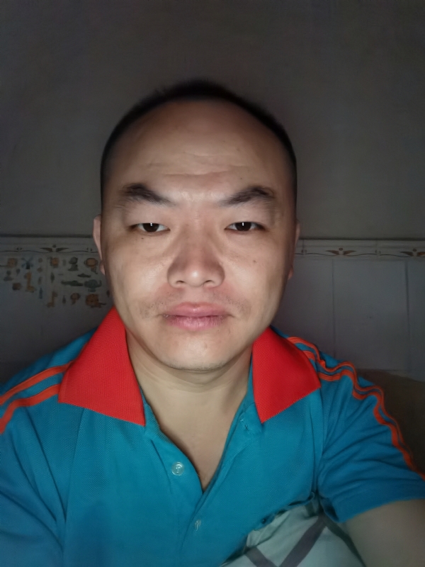 与子携老的第三张照片--龙海相亲网