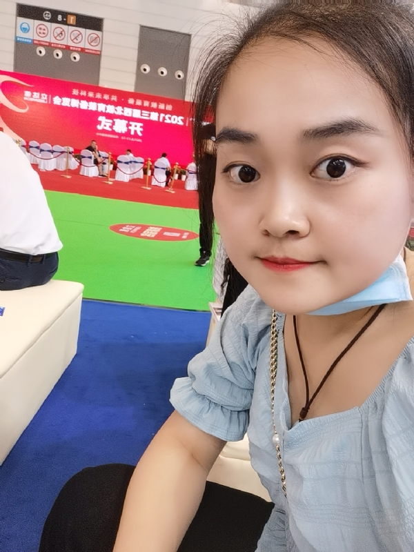 娜娜的第一张照片--龙海相亲网