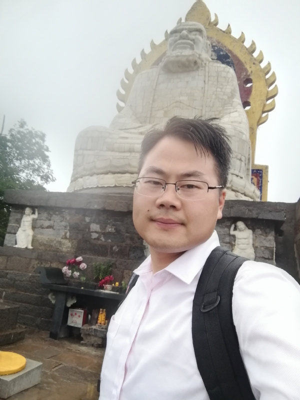 江洋党总顾问的第一张照片--龙海相亲网