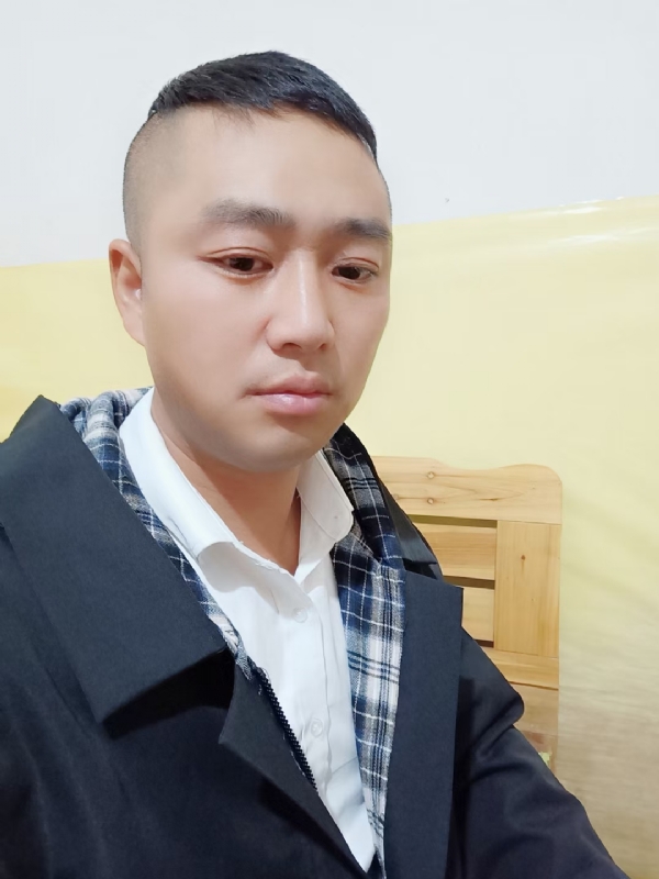 小天的第一张照片--龙海相亲网