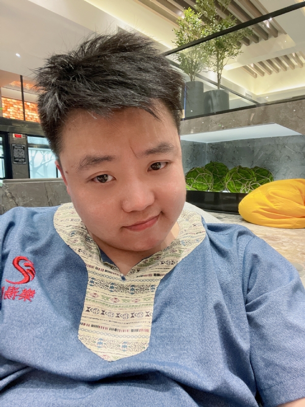 小恶魔的第一张照片--龙海相亲网