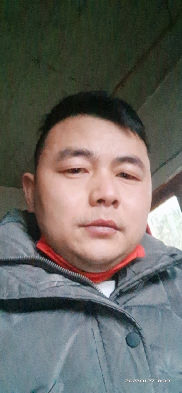 一条走路到黑的第一张照片--龙海相亲网