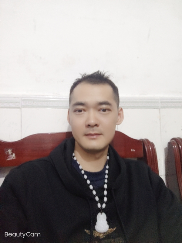 快乐的等待的第一张照片--龙海相亲网