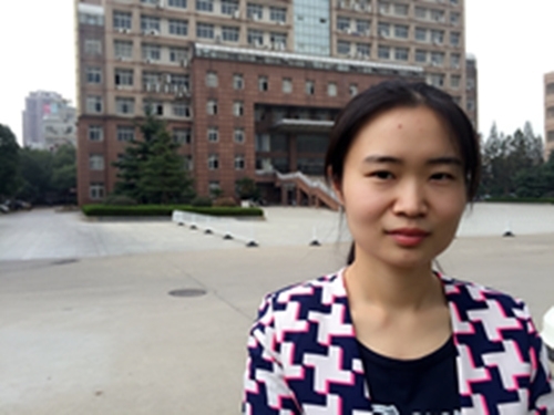 女儿征婚的第一张照片--龙海相亲网
