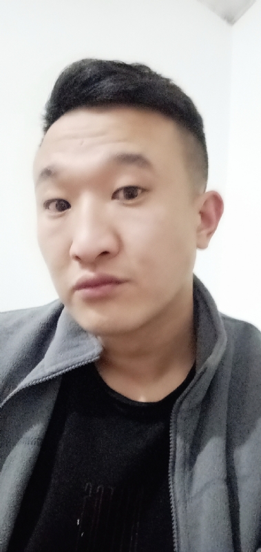 远山的第一张照片--龙海相亲网